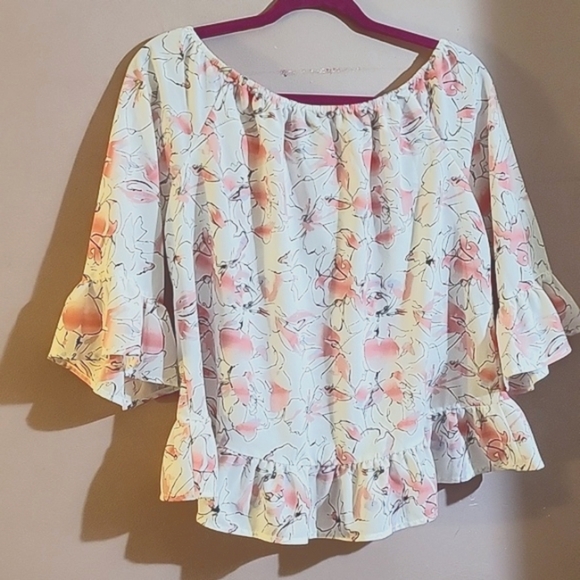 Sanctuary Women's Floral Pink & Beige Bottom Ruffle Blouse, Size: M - Picture 3 of 5
